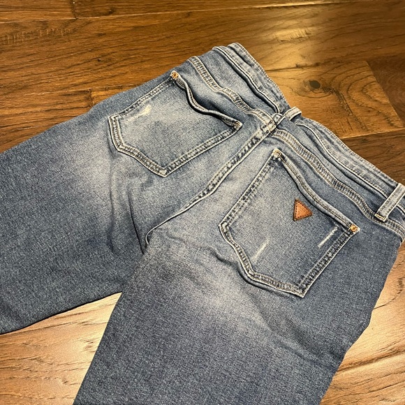 GUESS jean shorts and GUESS jeans - Picture 5 of 11